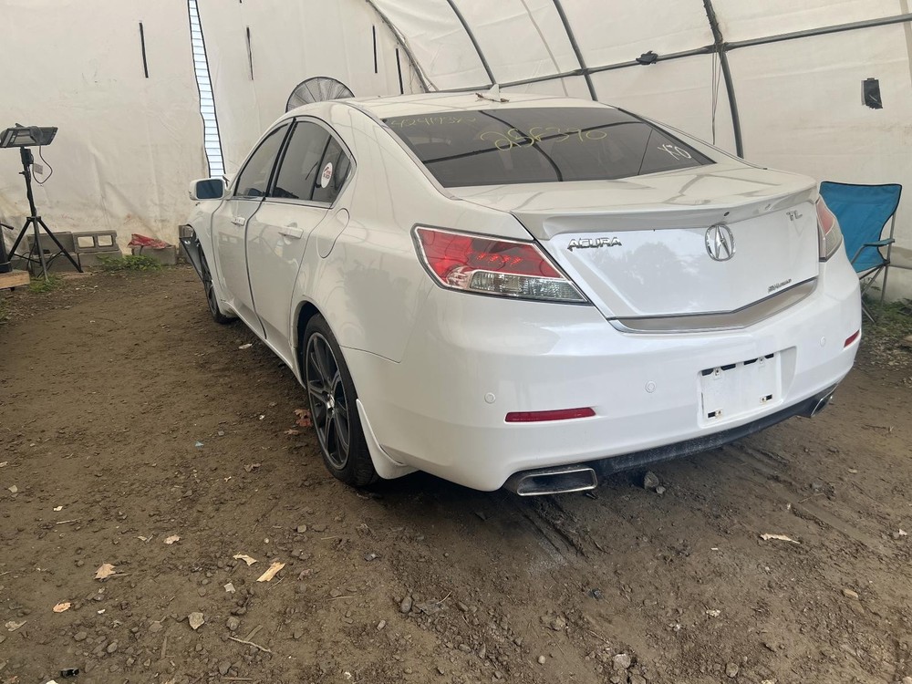 Used Blind Spot Detection System Warning Control Module fits: 2012 Acura Tl Driv