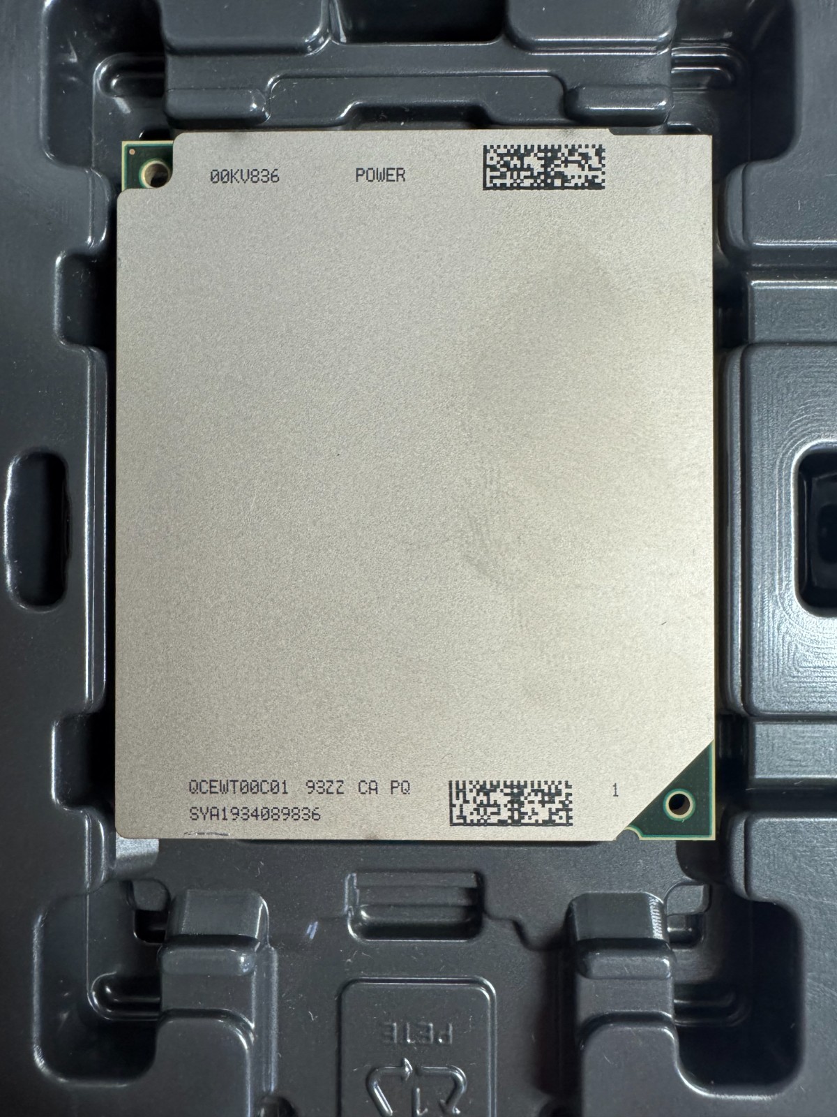 IBM Power 8 CPU 00KV835/00KV833/00KV836/00UM257/00UM260/00VM254/00VM259/00XM329