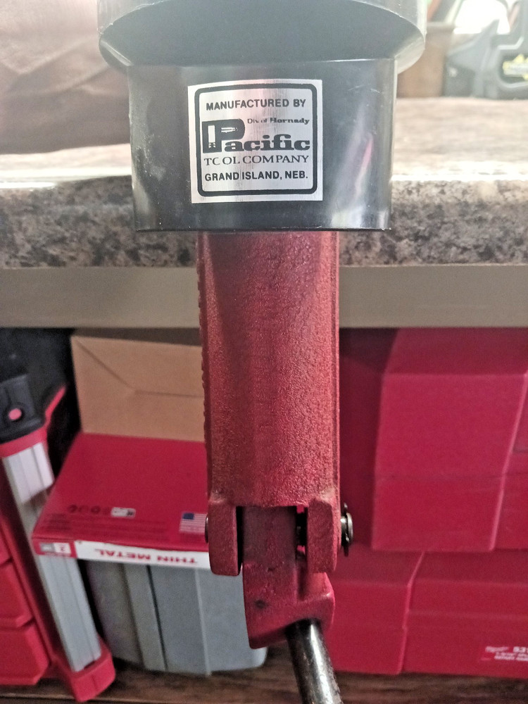 Pacific Hornady Power C Reloading Press with Primer Feeder & Catcher