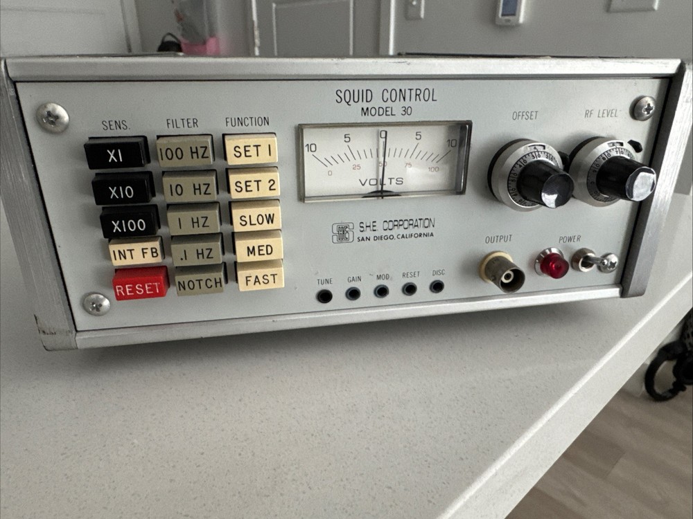 S.H.E. Corporation Squid Control Model 30