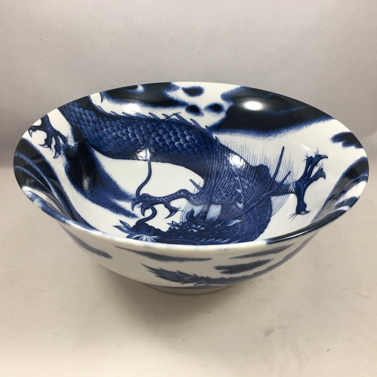 Japanese 8.25"D Porcelain Rice Ramen Noodle Soup Bowl RYU Dragon Made in Japan