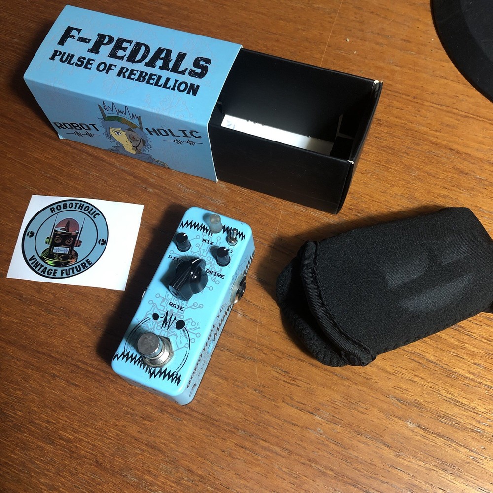 F-PEDALS Robotholic Pitch Ring Modulation With Drive & Lo-fi Filter