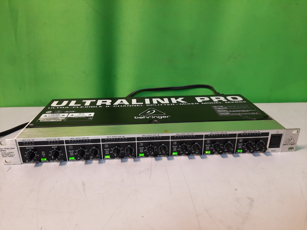 Behringer Ultralink Pro MX882 Microphone Mixer Splitter