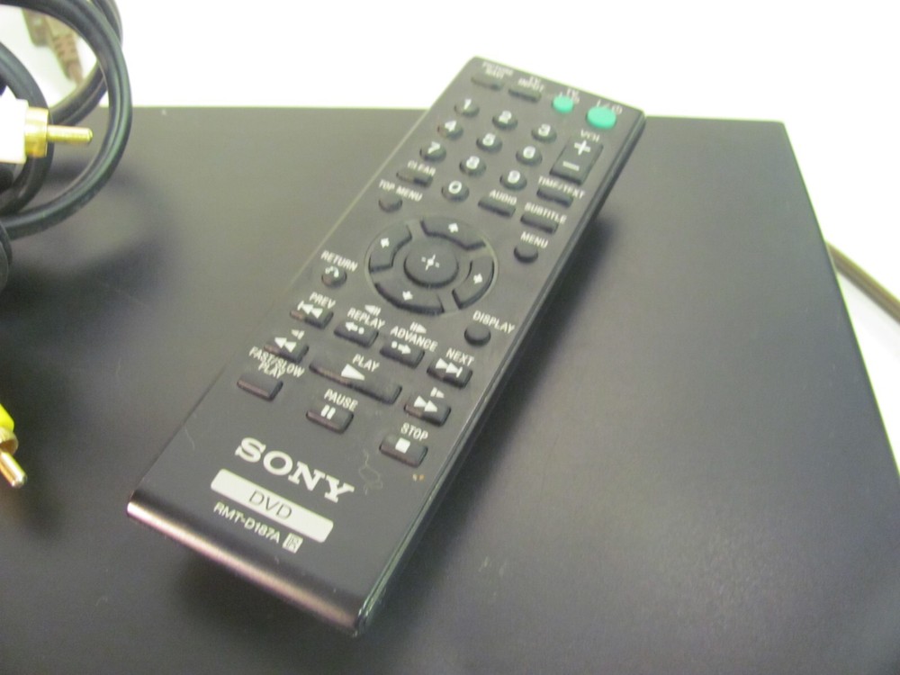 Sony DVP-NS57P CD DVD Player Combo with Remote Control - Tested Working