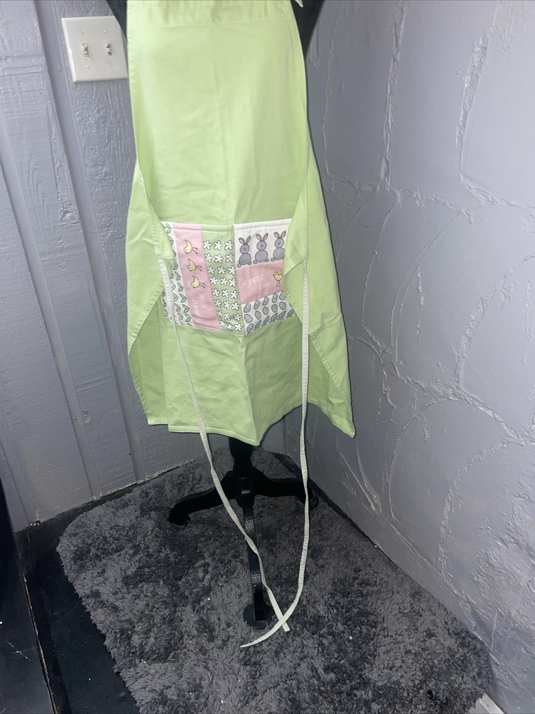 VintageLe Petit Chic Easter Kitchen Apron 2 Large Pockets ,Bunnies- Chics - Eggs