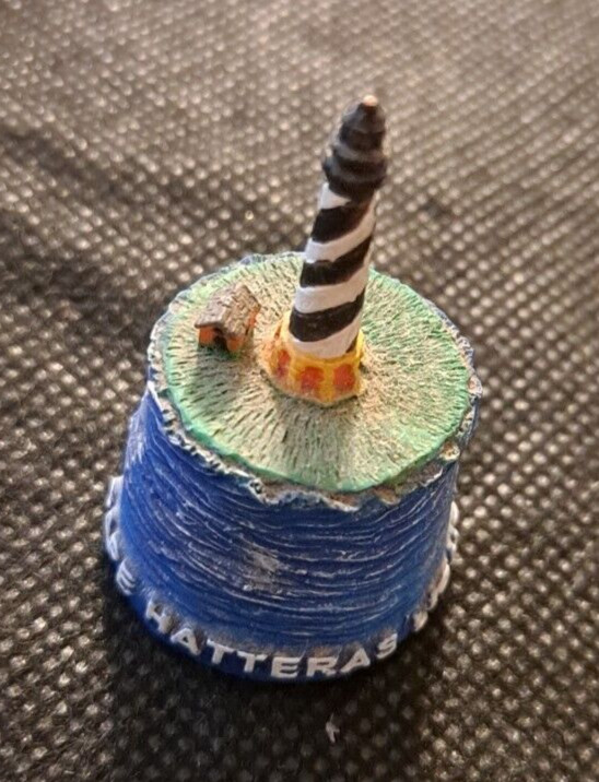 CAPE HATTERAS LIGHTHOUSE THIMBLE!   e8961UXX