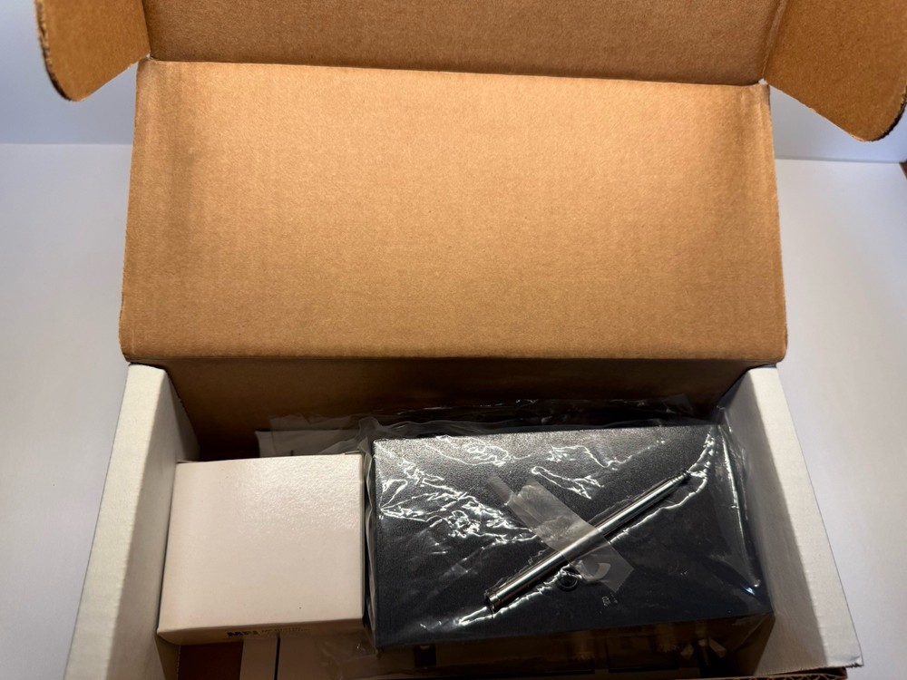 MFJ-1020C Tunable Active Antenna NIB
