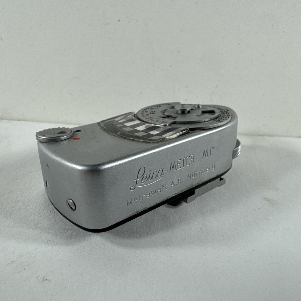 Silver Leica MC Light Meter for Cameras M1 M2 M3 M4