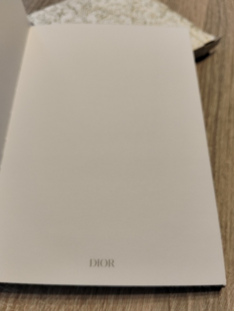 Notebook Notebook Notes Agenda Dior Gold With Box. New
