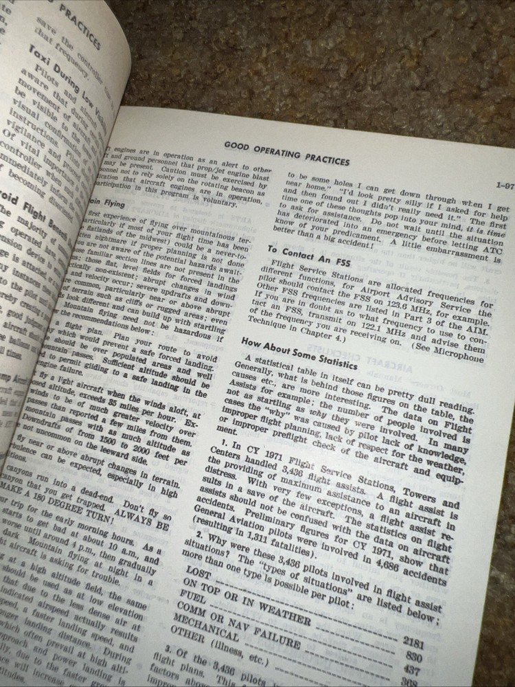 AIM Airman’s Information Manual August 1972 Part 1 Basic Flight & ATC Procedures