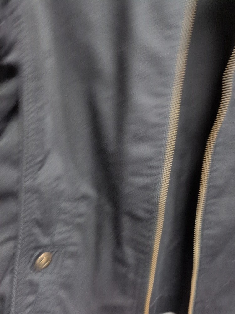Volcom Black Lightweight Jacket Size L Full Zip Pockets Snaps Elastic Sides