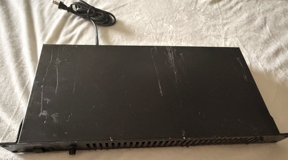 Yamaha GQ1031 Graphic Equalizer