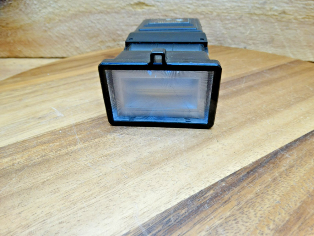 SunPak: Dedicated Auto Zoom 200M 1000 Flash for Pentax