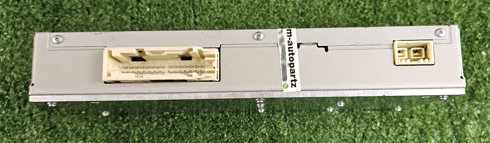 Lexus IS250 IS350 Radio stereo pioneer amplifier 86280-53190 oem used