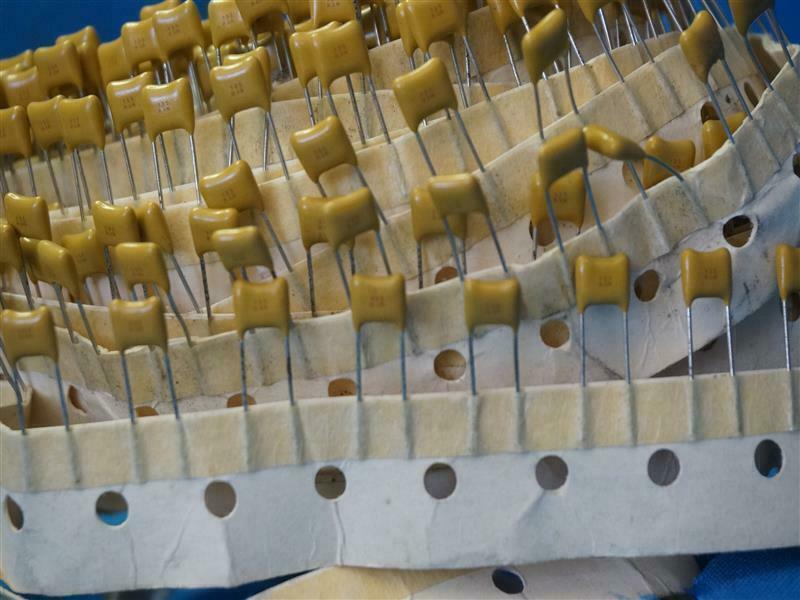 Lot 1440pcs 135RAN Capacitor