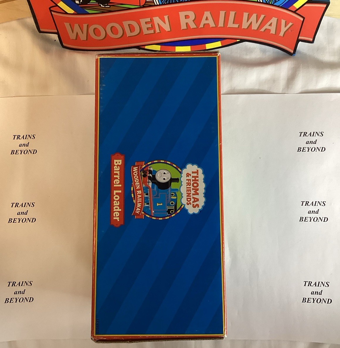 Barrel Loader - LC99322 - Thomas & Friends Wooden Railway by Learning Curve New