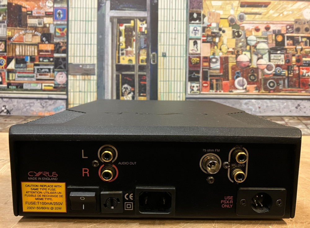 CYRUS FMX FM TUNER