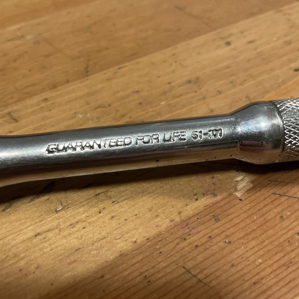 Duralast 3/8" Drive Quick Release Reversible Ratchet 51-101