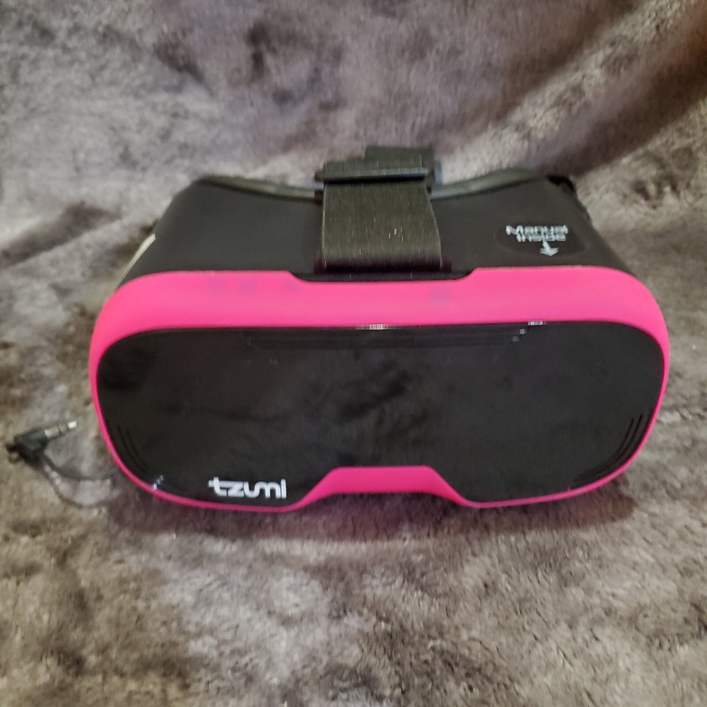Tzumi Dream Vision Virtual Reality Smartphone Headset