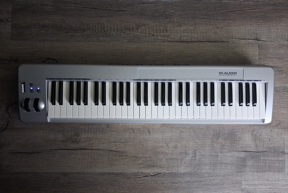 M-AUDIO Keystation 61ES MIDI Controller Keyboard