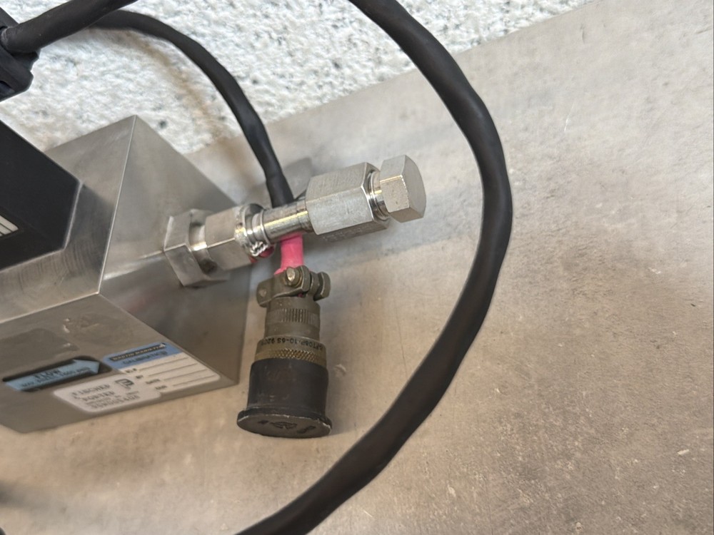 Omega FMA-875A-V Control Valve Mass Flow Controller