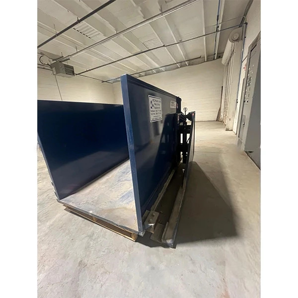 REM Inc Waste material dumper - very good condition