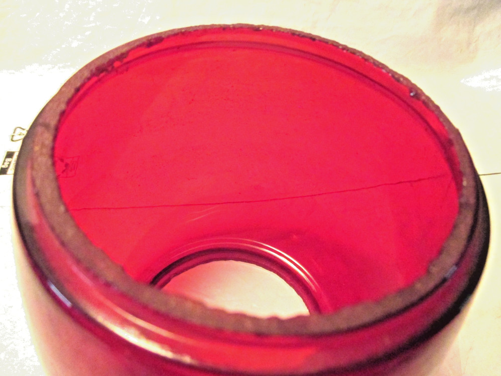 RED No. 10 EMBORY LANTERN GLOBE