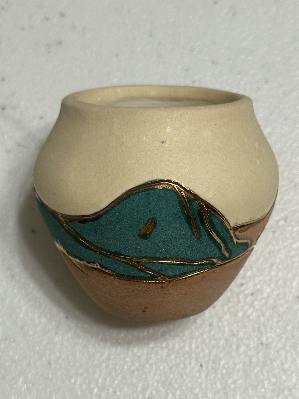 Handmade Artist Signed Native American Southwestern Scene Pottery Plate & Vase