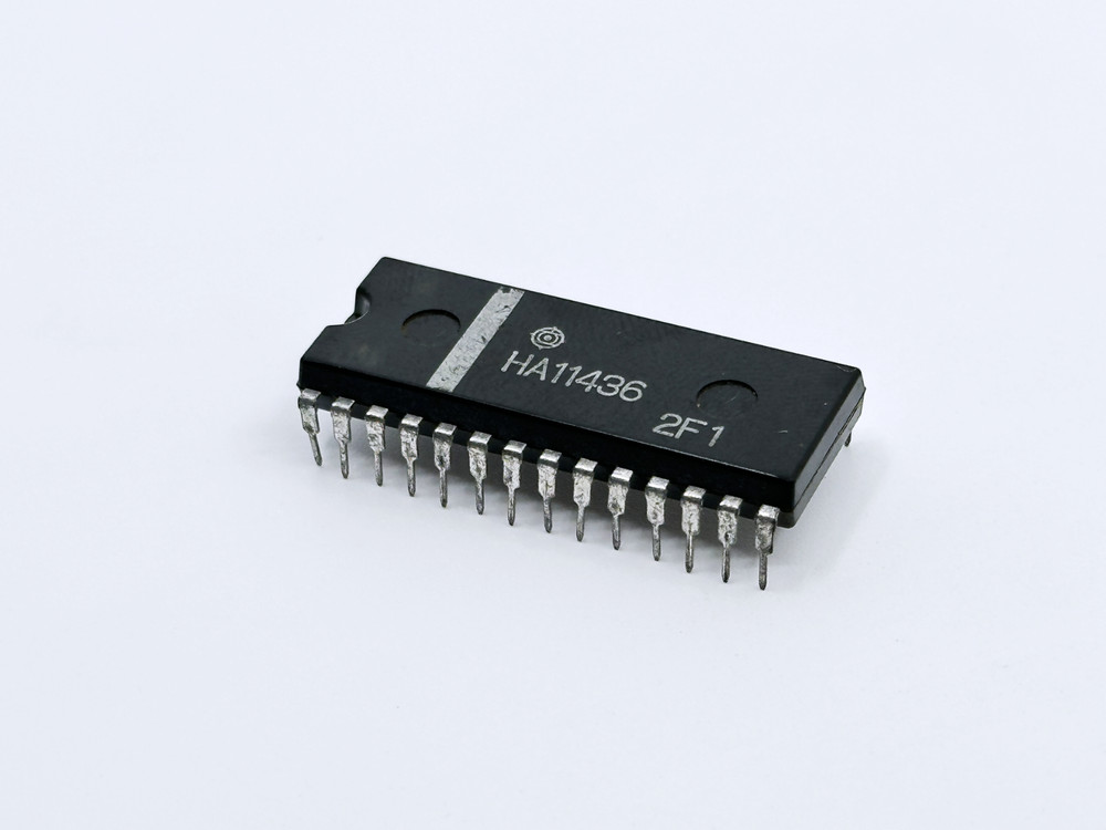 HA11436 Hitachi Color TV Luminance Chroma Processor DIP-28