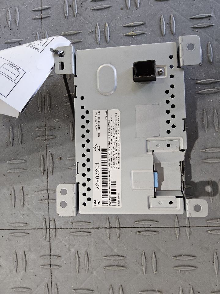 2010-2017 GMC Terrain Dash Mounted Lower 7" Display Screen
