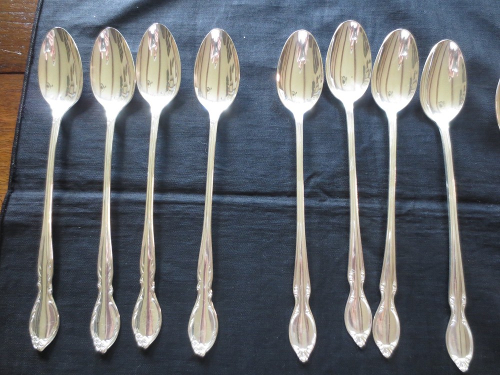 46 Pc. ROGERS & BROS. EXTRA PLATE Original Rogers SILVERPLATE FLATWARE for -8