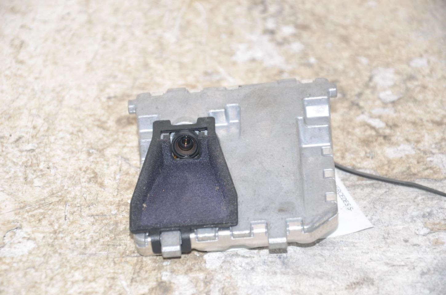 2012 2013 MERCEDES BENZ S63 Front Multipurpose Lane Keep Assist Camera    912112