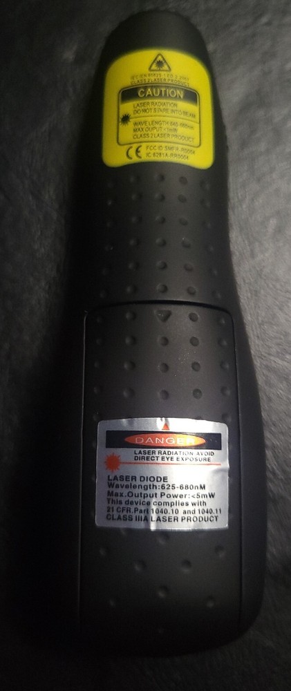 Restar Wireless Presenter With Laser Pointer NO BATTERIES