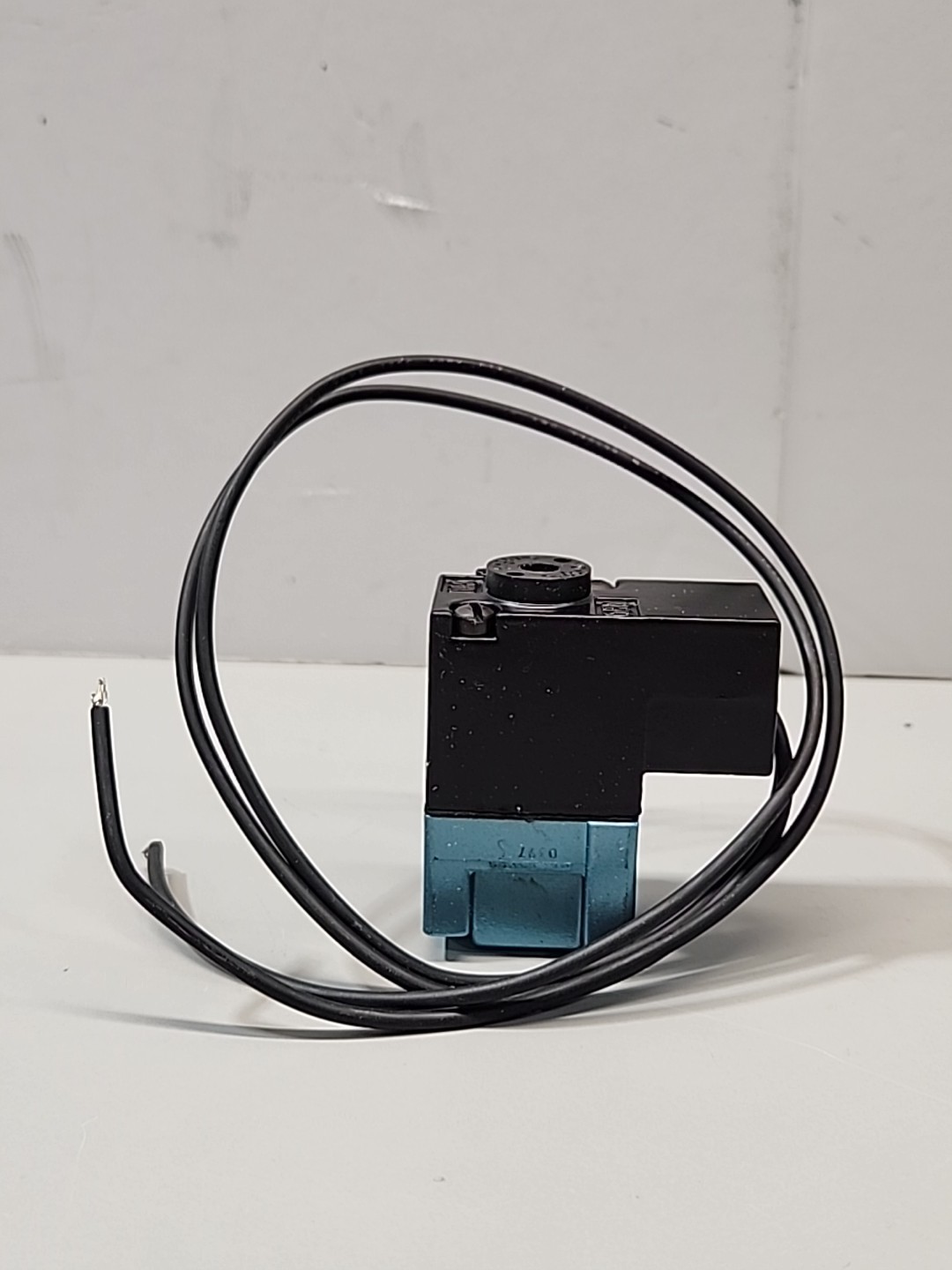 MAC Solenoid Valve 113B-111CAAA