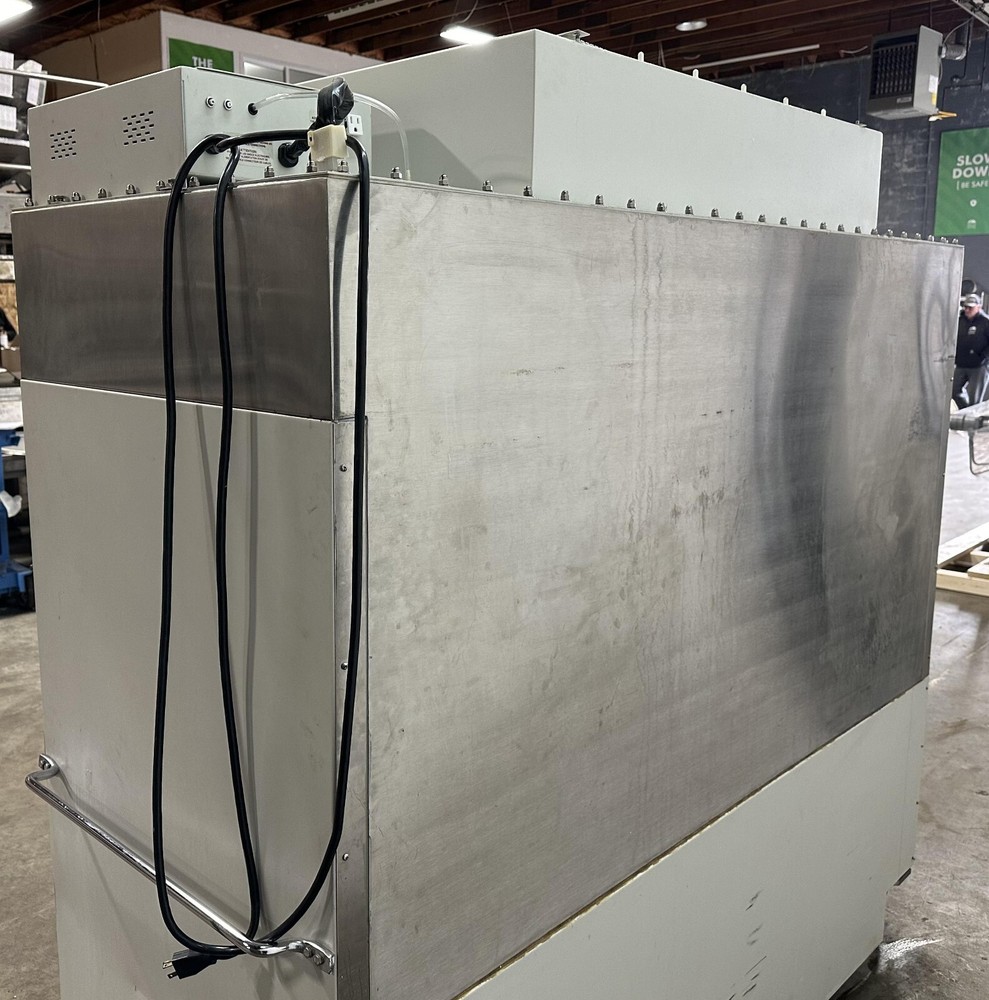 Nuaire BioSafety Cabinet