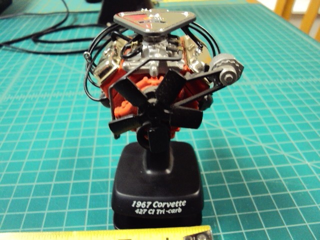 Miniature 427 ci Tri-carb engine.