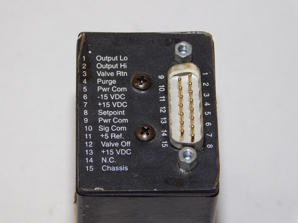 Sierra Instruments 830L-2-OV1-D-V4 Air Mass Flow Meter Sensor 1/4" COMP Unit