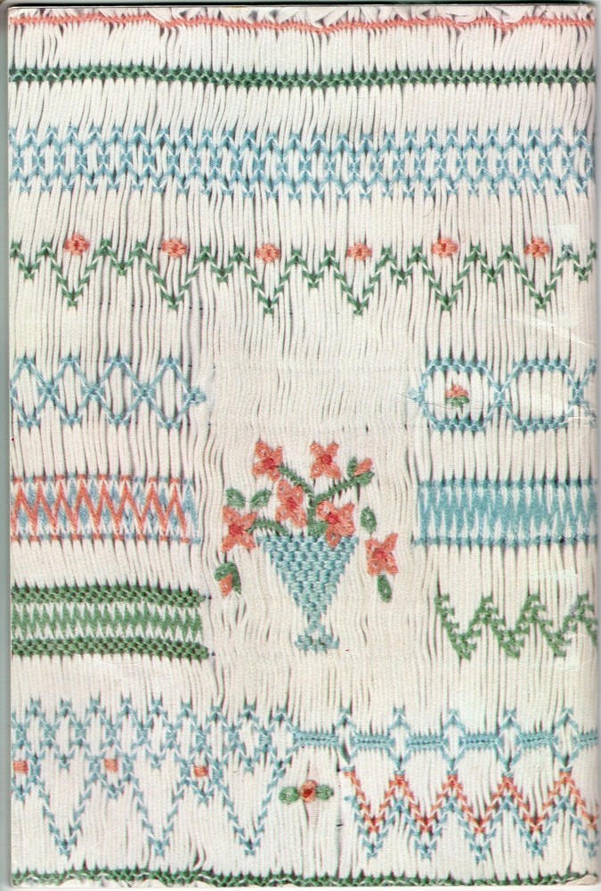 Dianne Durand's "Smocking Sttiches" 1982 Revised Edition1005 Plus Chatalaine