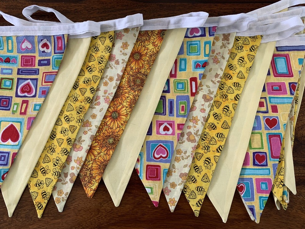 Quality Handmade Bunting, Patterned Yellows, 5m, 18 Bunts/flags
