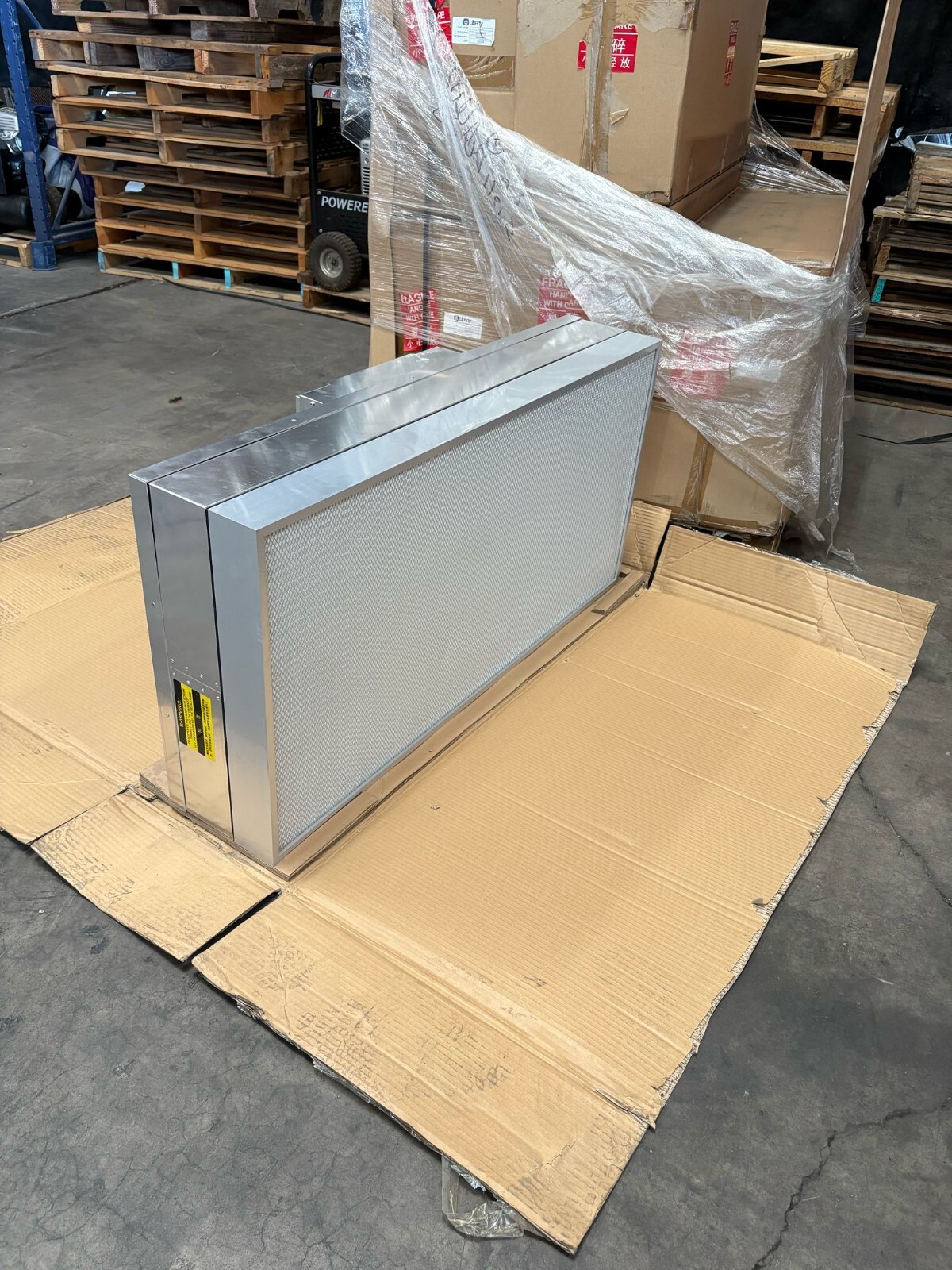 Fan Filter Unit Liberty Model MAX8005-VSCP AC:120v 60Hz 3.0 amps