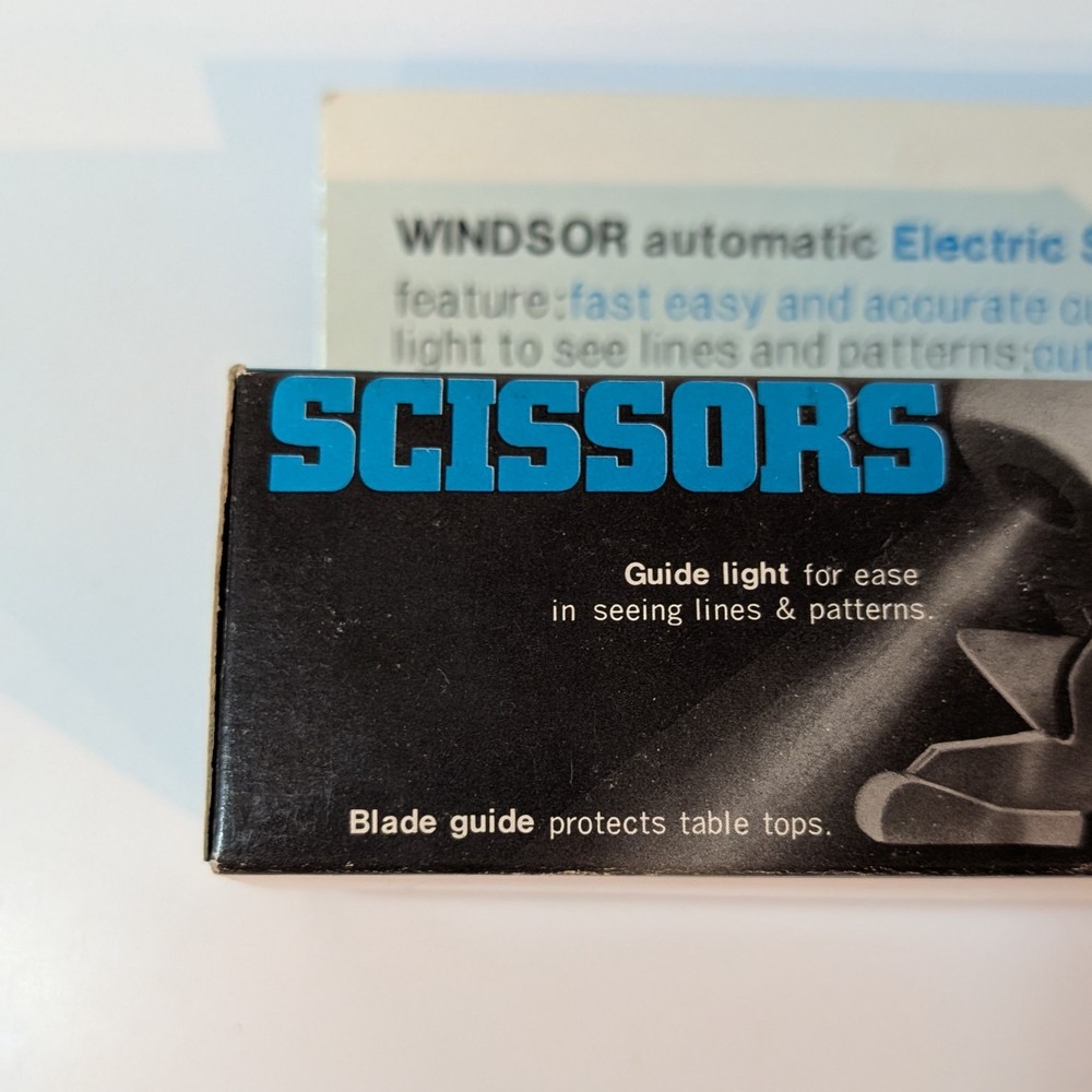 Vintage Electric Scissors Windsor Automatic Handheld w Guide Light & Blade Guide