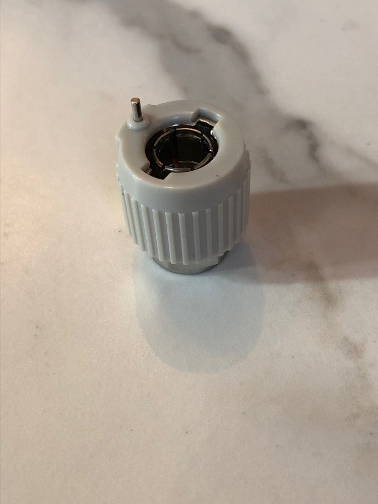 Amphenol BNC Head With Ground