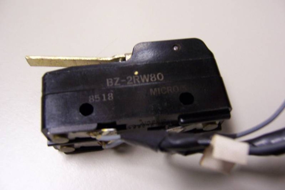Honeywell / Microswitch BZ-2RW80 Switch