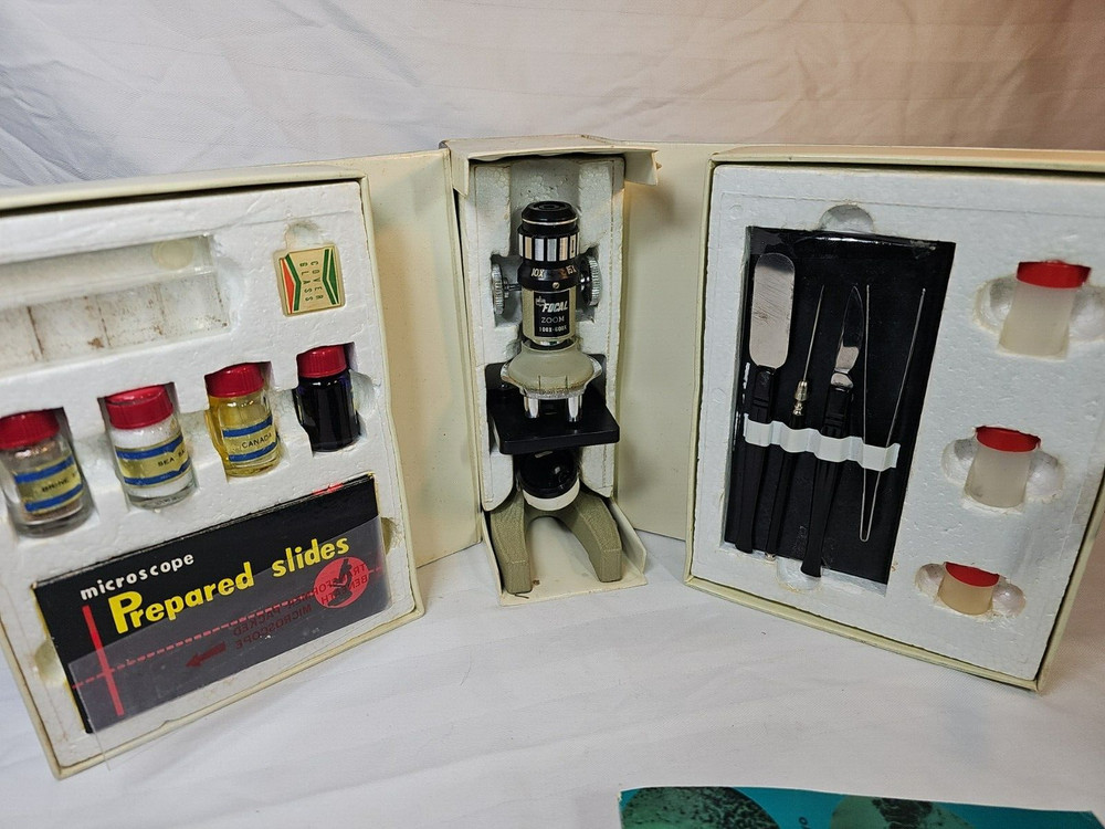 Vintage Focal  Microscope Set & Case With Instruction Book. Complete
