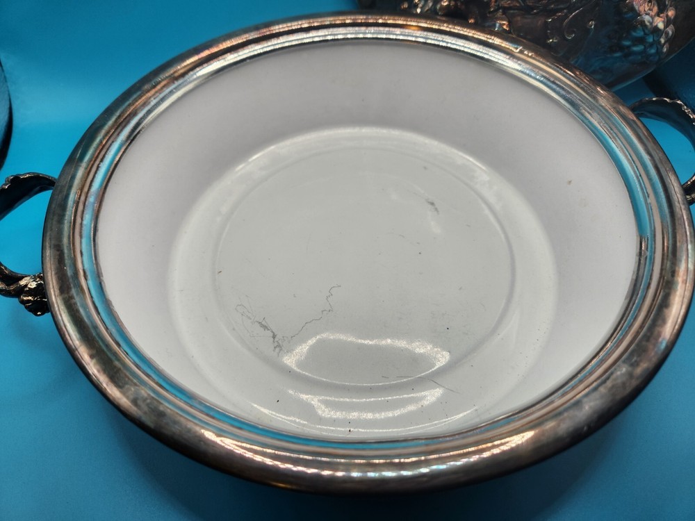 Richfield Plate Co. Silverplated Covered Dish
