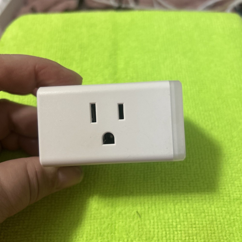 TP-Link - Kasa Smart Wi-Fi Plug Mini - White - KP125
