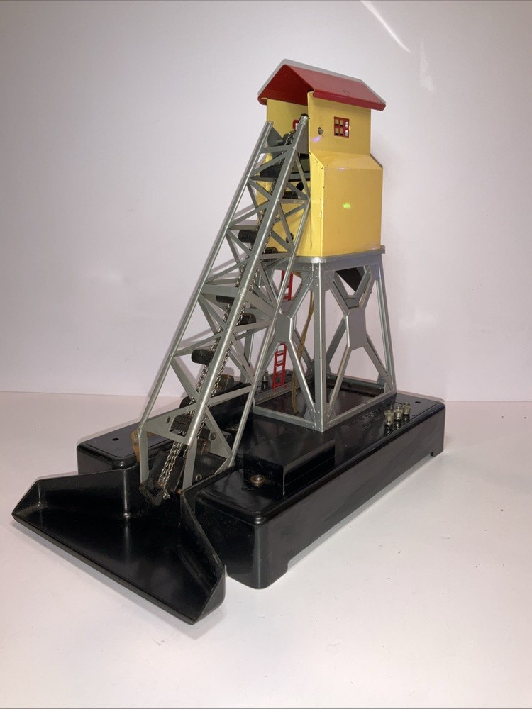 Vintage Lionel Coal Elevator Loader Accessory Made in USA Train Layout Piece*