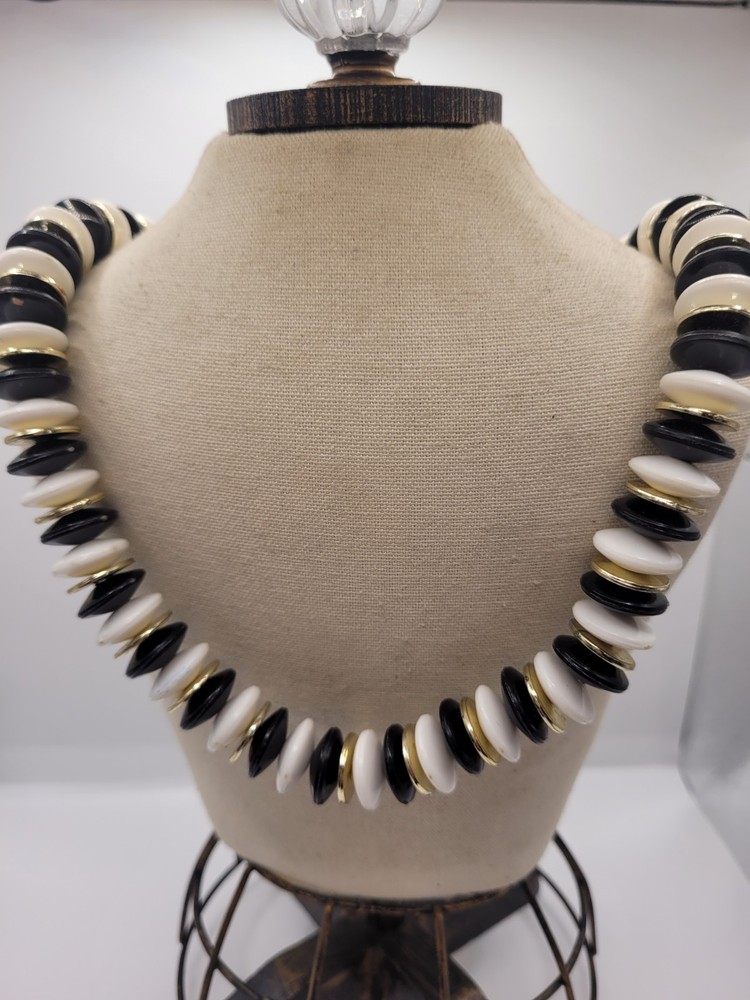 Vintage Bib Necklace
