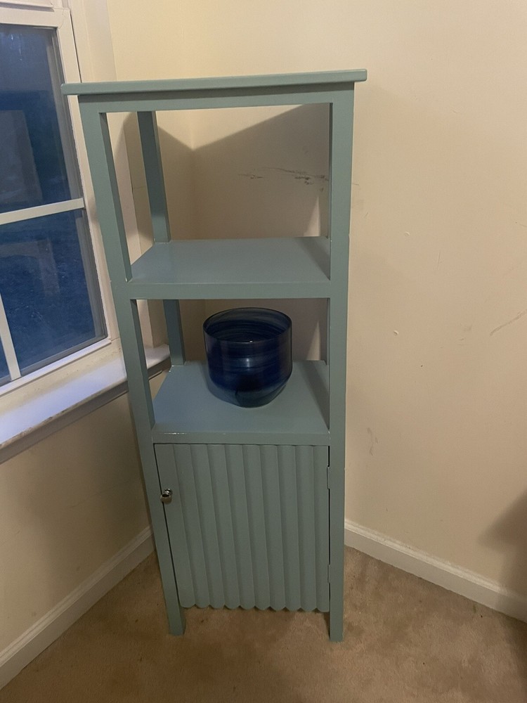 Baby blue book stand