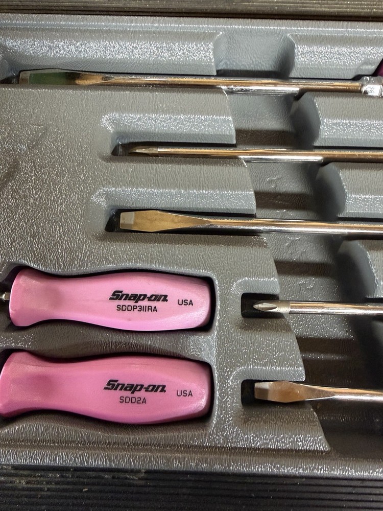 SNAP ON SDDX70APP 7pc PINK HARD HANDLE Combination Screwdriver Set